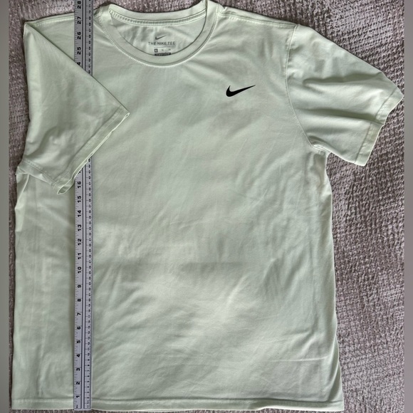 Nike Dri-Fit Tee Men’s XL Light Green Athletic Training Shirt - Picture 5 of 11